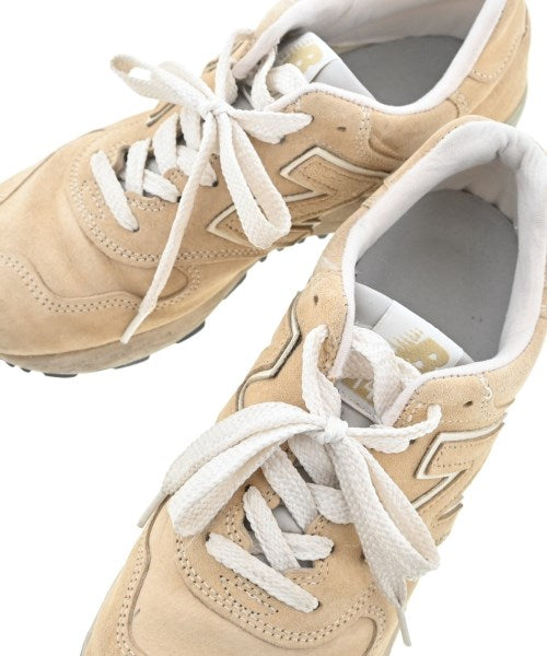 New Balance รองเท้าผ้าใบ