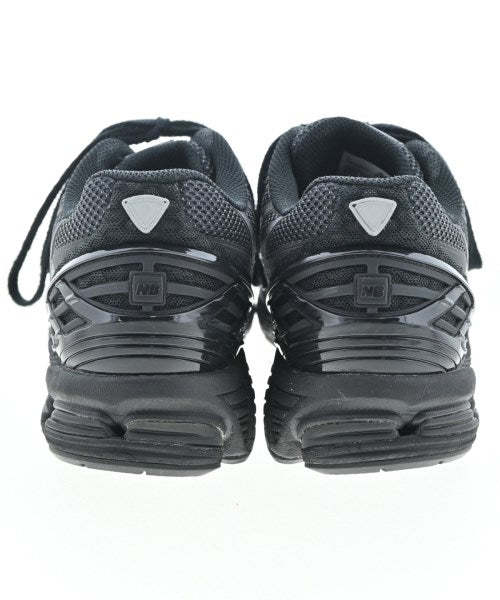 New Balance รองเท้าผ้าใบ