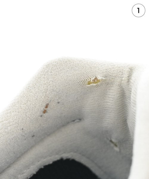 New Balance รองเท้าผ้าใบ