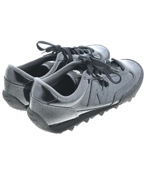 New Balance รองเท้าผ้าใบ