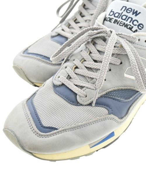 New Balance รองเท้าผ้าใบ
