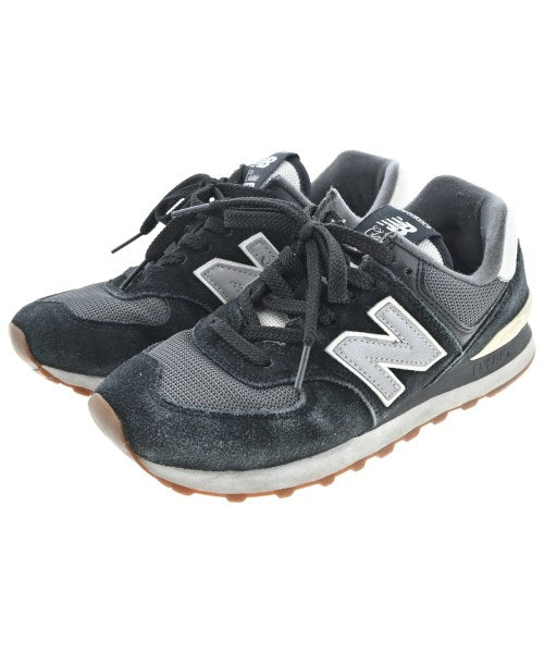 New Balance รองเท้าผ้าใบ