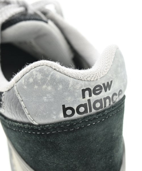 New Balance รองเท้าผ้าใบ