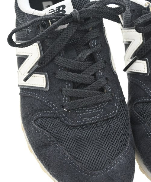 New Balance รองเท้าผ้าใบ