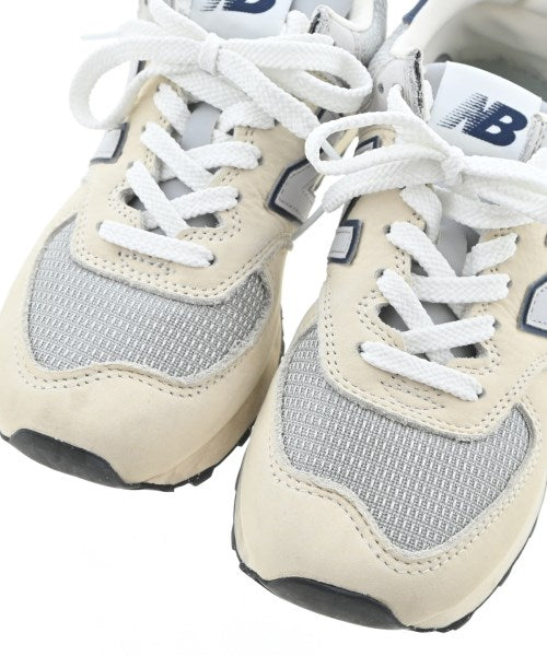New Balance รองเท้าผ้าใบ