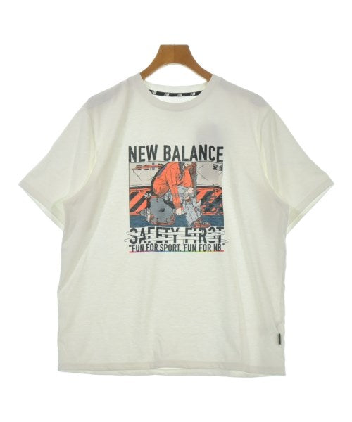 New Balance เสื้อยืด/เสื้อท็อปส์