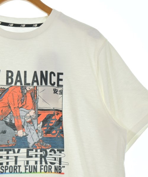 New Balance เสื้อยืด/เสื้อท็อปส์