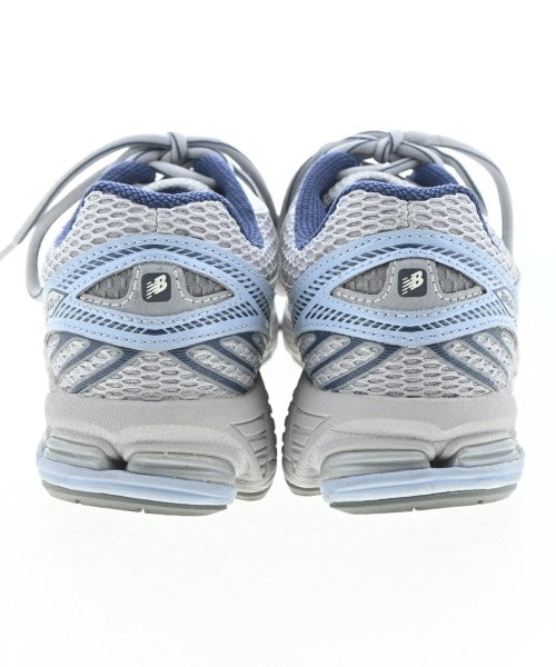 New Balance รองเท้าผ้าใบ