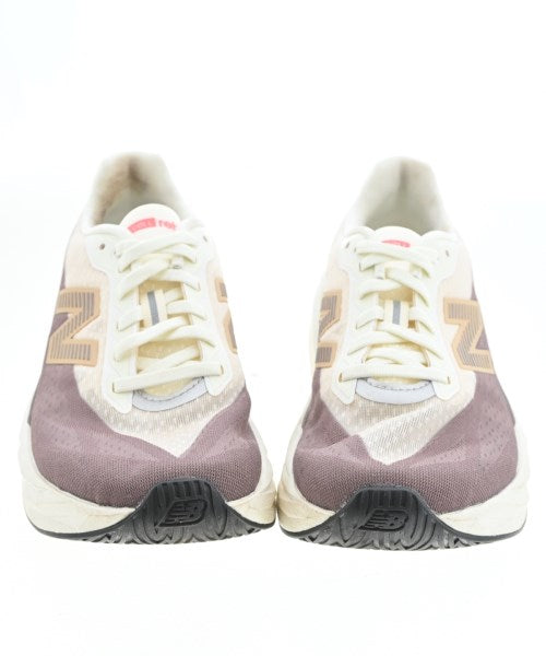 New Balance รองเท้าผ้าใบ