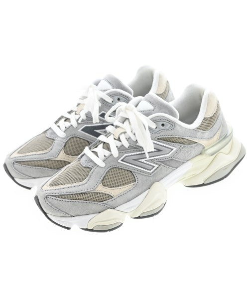 New Balance รองเท้าผ้าใบ