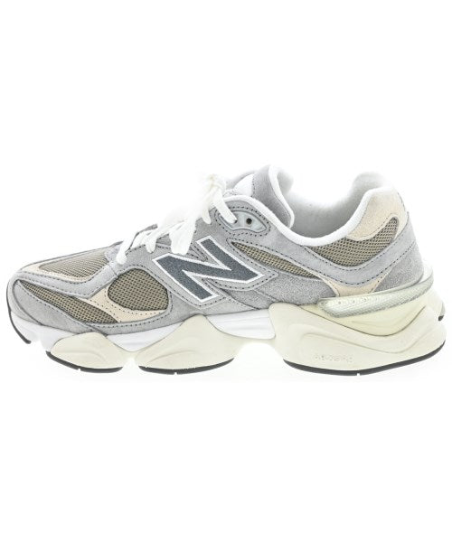 New Balance รองเท้าผ้าใบ