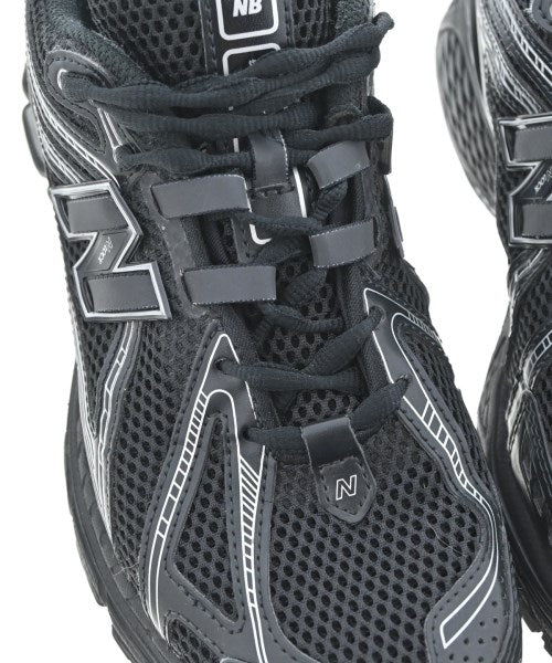 New Balance รองเท้าผ้าใบ