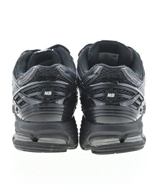 New Balance รองเท้าผ้าใบ