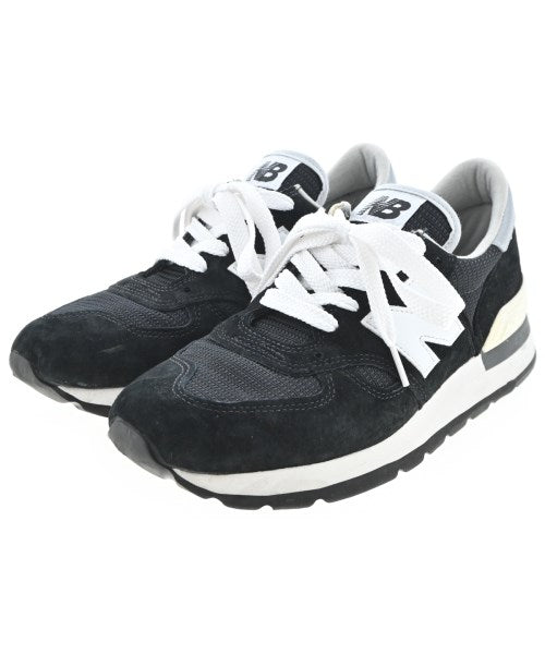 New Balance รองเท้าผ้าใบ