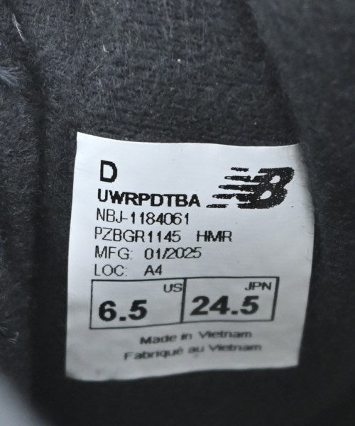 New Balance รองเท้าผ้าใบ