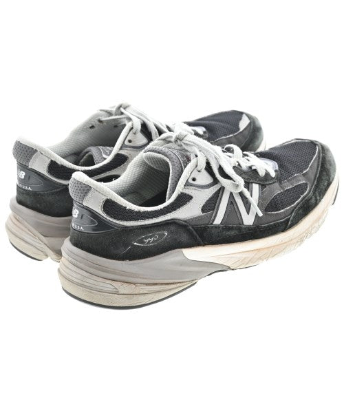 New Balance รองเท้าผ้าใบ