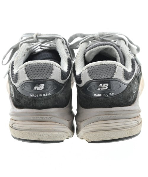 New Balance รองเท้าผ้าใบ