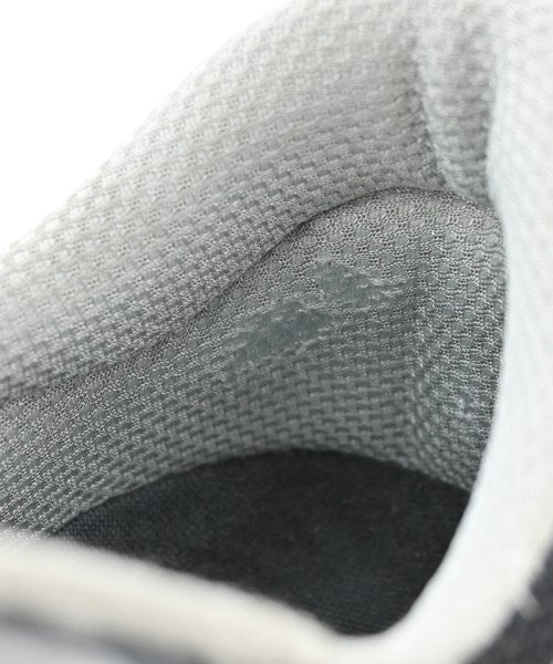 New Balance รองเท้าผ้าใบ