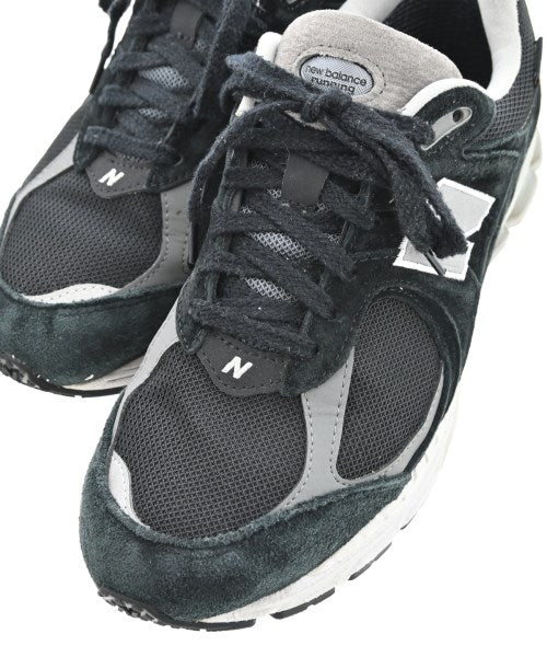 New Balance รองเท้าผ้าใบ