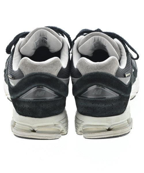 New Balance รองเท้าผ้าใบ