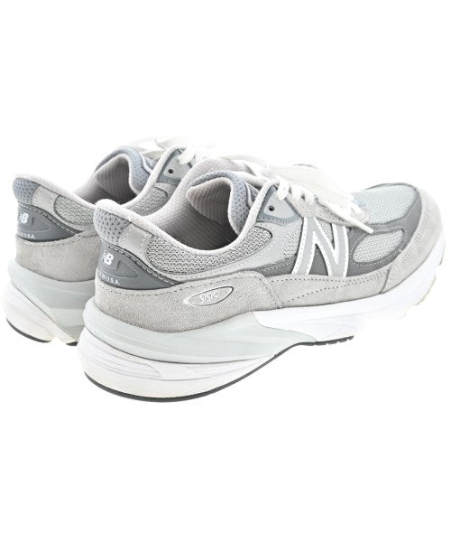 New Balance รองเท้าผ้าใบ