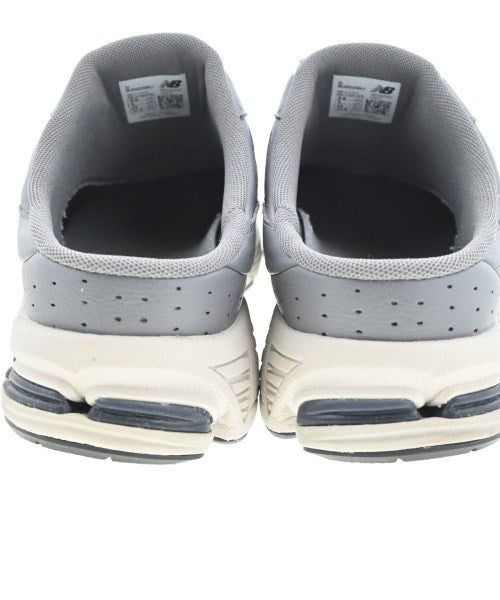New Balance รองเท้าผ้าใบ