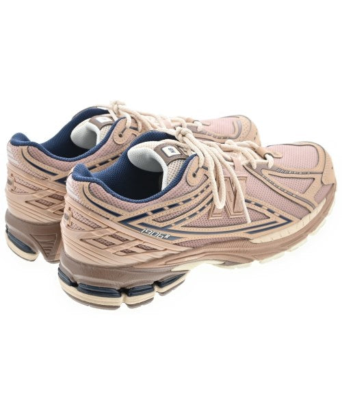 New Balance รองเท้าผ้าใบ