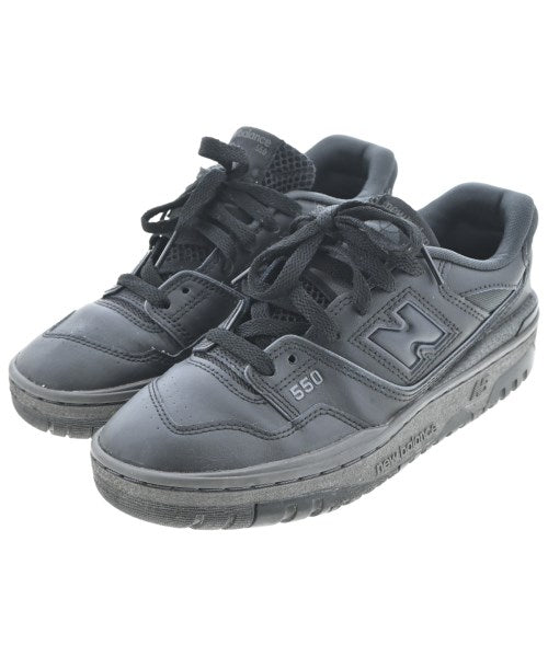 New Balance รองเท้าผ้าใบ