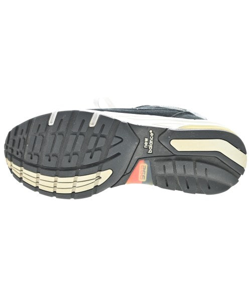 New Balance รองเท้าผ้าใบ