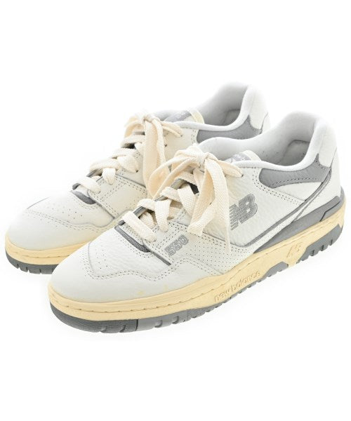 New Balance รองเท้าผ้าใบ