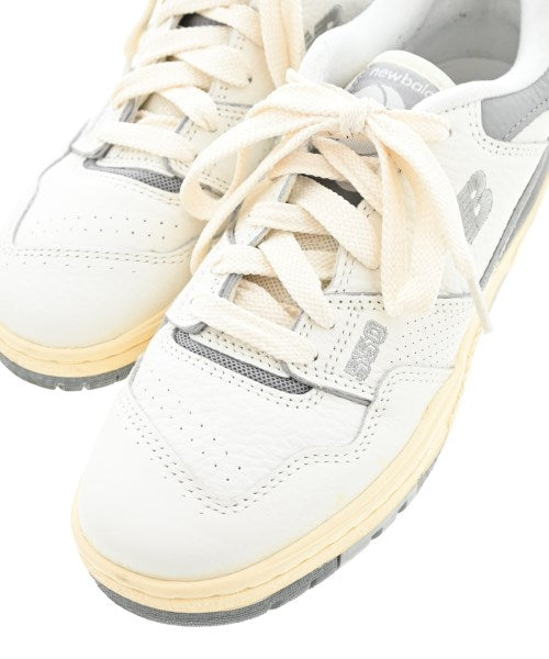 New Balance รองเท้าผ้าใบ