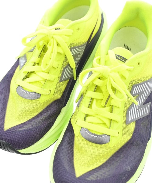 New Balance รองเท้าผ้าใบ