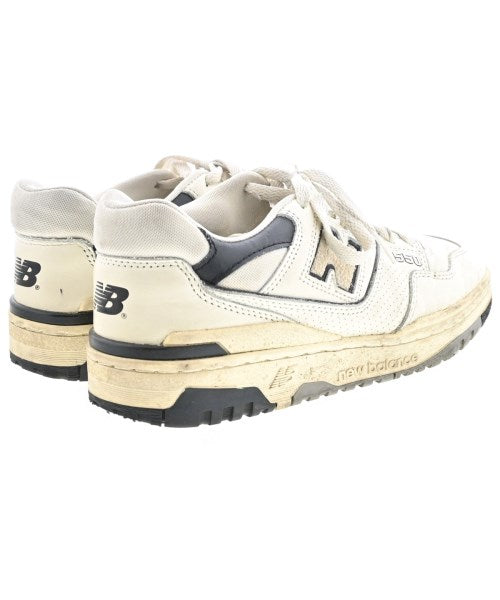 New Balance รองเท้าผ้าใบ