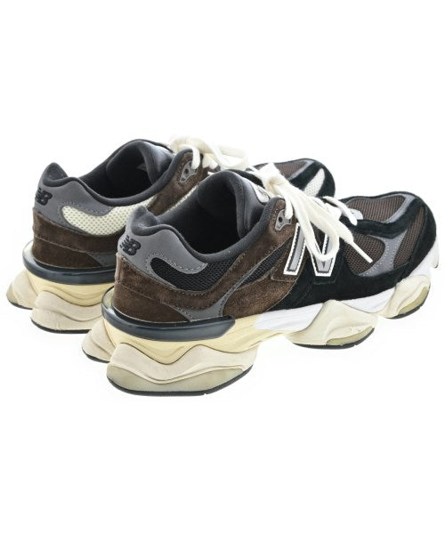 New Balance รองเท้าผ้าใบ