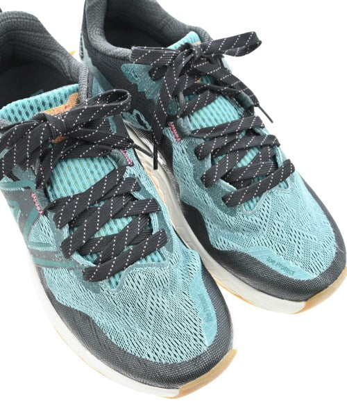 New Balance รองเท้าผ้าใบ