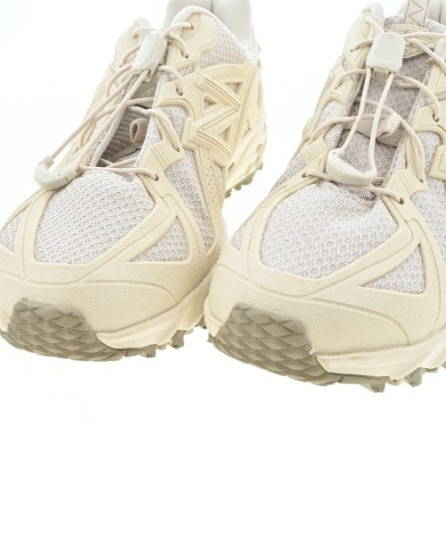 New Balance รองเท้าผ้าใบ