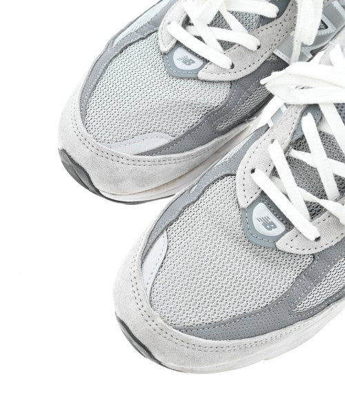 New Balance รองเท้าผ้าใบ