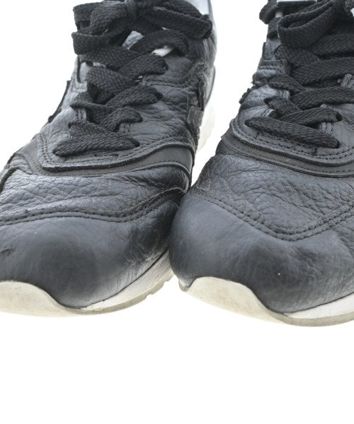 New Balance รองเท้าผ้าใบ