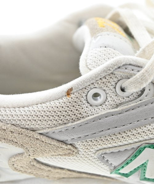New Balance รองเท้าผ้าใบ
