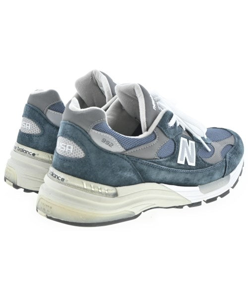 New Balance รองเท้าผ้าใบ
