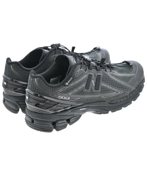 New Balance รองเท้าผ้าใบ