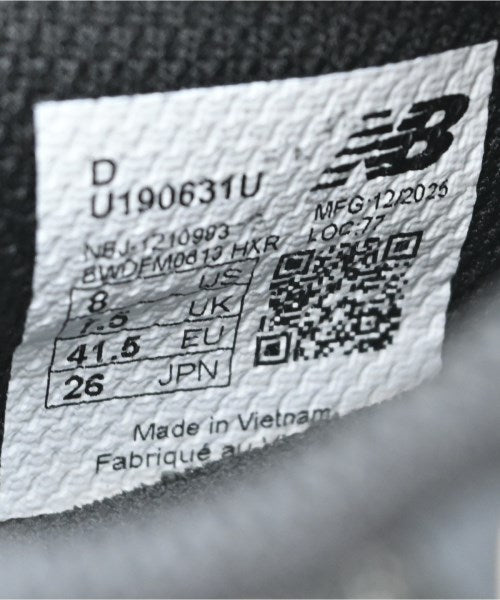 New Balance รองเท้าผ้าใบ