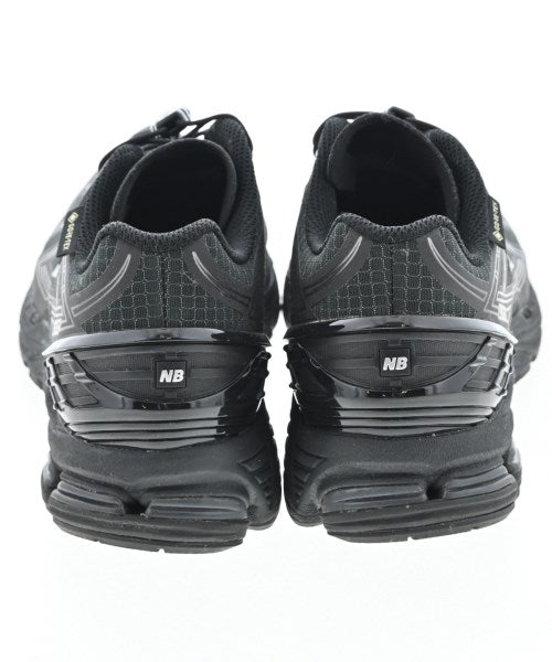 New Balance รองเท้าผ้าใบ