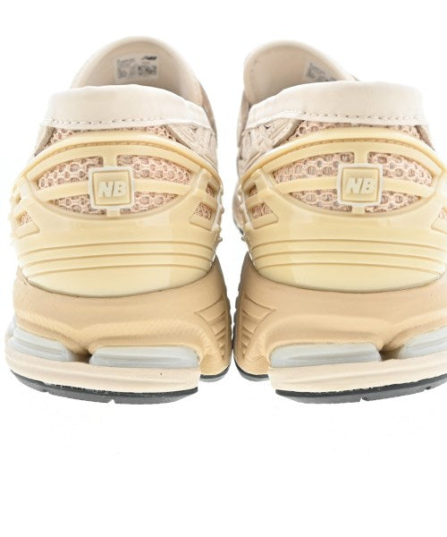 New Balance รองเท้าผ้าใบ