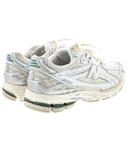 New Balance รองเท้าผ้าใบ