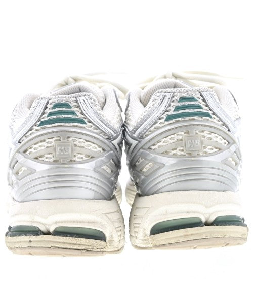 New Balance รองเท้าผ้าใบ