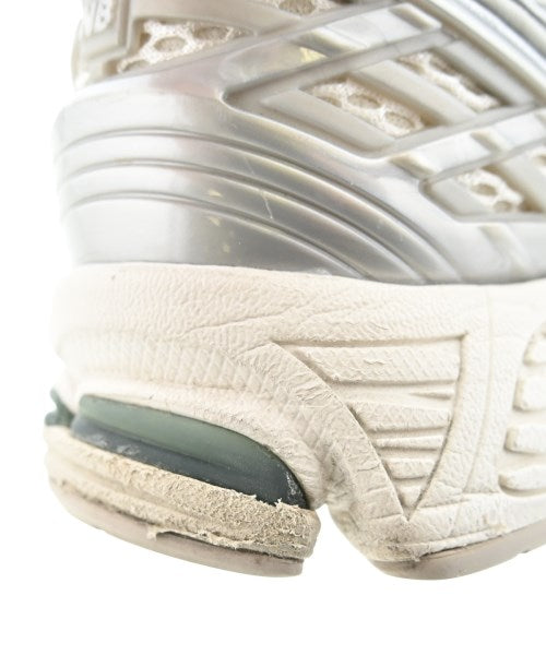 New Balance รองเท้าผ้าใบ