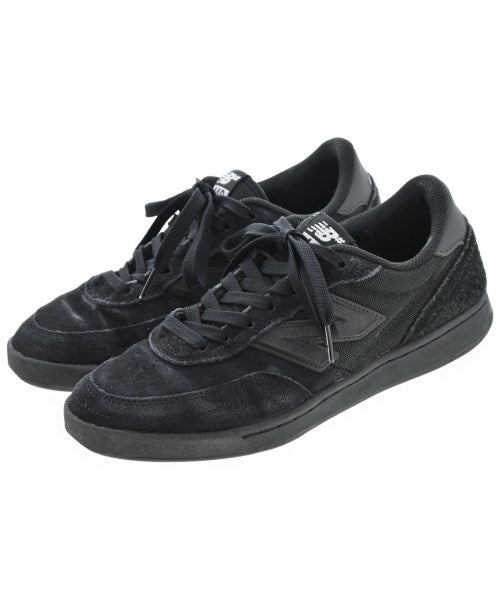 New Balance รองเท้าผ้าใบ