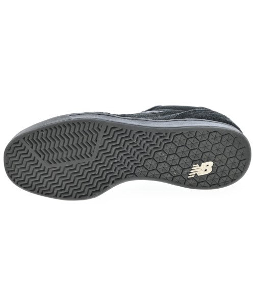 New Balance รองเท้าผ้าใบ