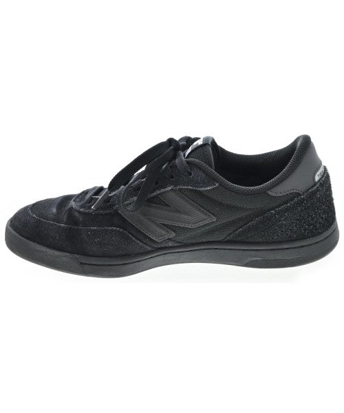 New Balance รองเท้าผ้าใบ
